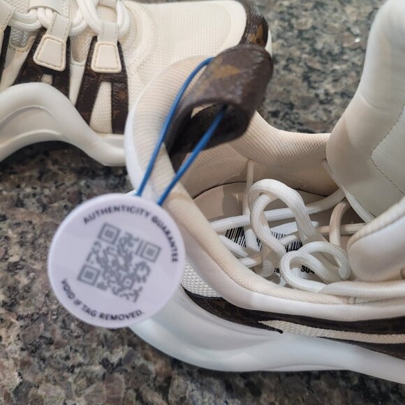 ** Louis Vuitton** LV Archlight Monogram Sneakers** 40 with Authentication - Picture 15 of 16
